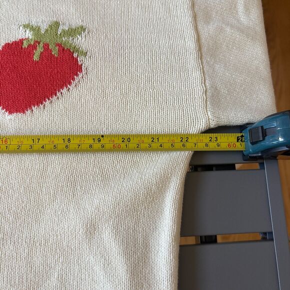 Rails Perci Sweater Women's Medium Cream Strawberries Knit Long Sleeve Crew Neck - Picture 7 of 9